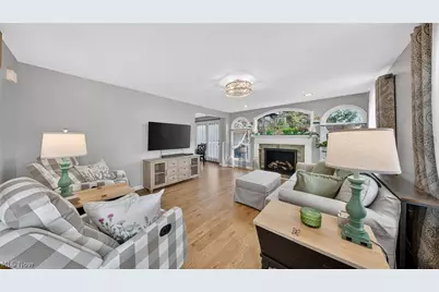 425 N Broadway Street, Medina, OH 44256 - Photo 2