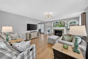 425 N Broadway St, Medina, OH 44256 - Photo 2