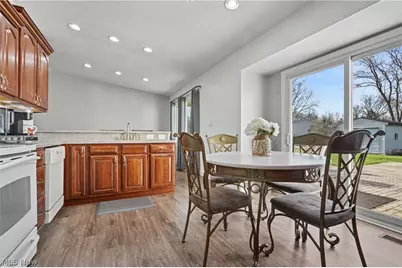 6360 Ramblewood Drive, Mentor, OH 44060 - Photo 18