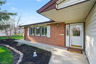 6360 Ramblewood Dr, Mentor, OH 44060 - Photo 10