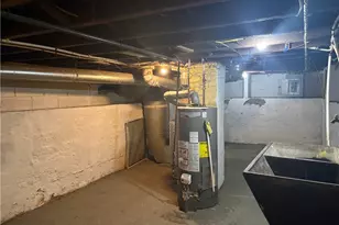 621 Creedmore Ave, Barberton, OH 44203 - Photo 12