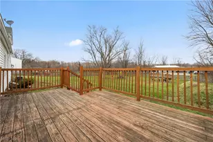 6635 Lake Ave, Elyria, OH 44035 - Photo 24