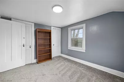 6635 Lake Ave, Elyria, OH 44035 - Photo 18