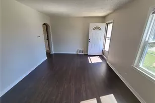 923 Russell Ave, Akron, OH 44307 - Photo 14