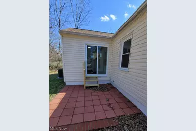 923 Russell Avenue, Akron, OH 44307 - Photo 24