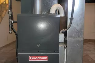 923 Russell Ave, Akron, OH 44307 - Photo 28