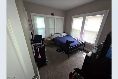 3270 Berkshire Road, Cleveland Heights, OH 44118 - Photo 12