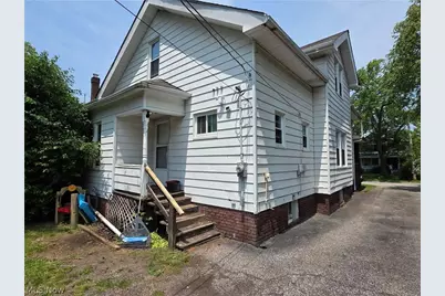 3270 Berkshire Road, Cleveland Heights, OH 44118 - Photo 4