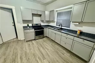 2020 Corning Ave, Loveland, OH 44109 - Photo 4