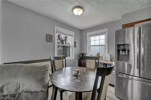 394 N Hawkins Ave, Akron, OH 44313 - Photo 10