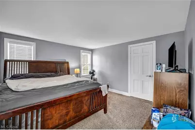 394 N Hawkins Avenue, Akron, OH 44313 - Photo 22