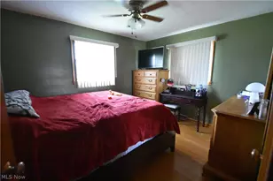 189 Center St, Struthers, OH 44471 - Photo 18