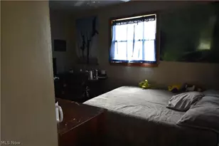 189 Center St, Struthers, OH 44471 - Photo 20