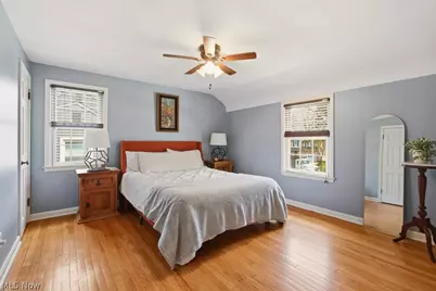1274 Croyden Road, Lyndhurst, OH 44124 - Photo 16