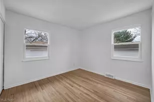 6104 Turney Rd, Garfield Heights, OH 44125 - Photo 24
