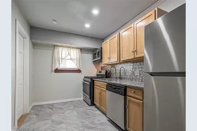 1268 Pondview Avenue #A, Akron, OH 44305 - Photo 8