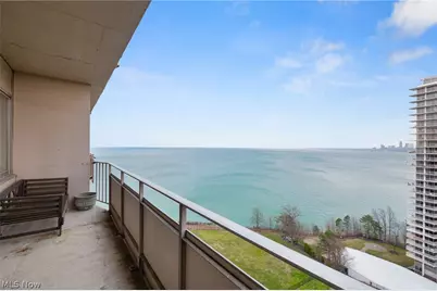 12900 Lake Avenue #2005, Oakwood, OH 44107 - Photo 6