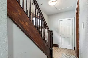 1268 Pondview Ave, Akron, OH 44305 - Photo 2