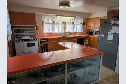 5721 Skyline Drive, Cambridge, OH 43725 - Photo 8