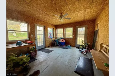 305 Gardendale Street, East Liverpool, OH 43920 - Photo 8