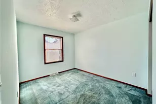 2205 Kimball Ct, Akron, OH 44314 - Photo 10