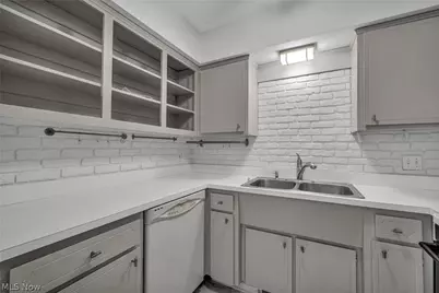 15 Meadowlawn Drive #9, Mentor, OH 44060 - Photo 20