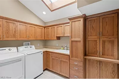 1105 Riverwoods Drive, Akron, OH 44313 - Photo 26