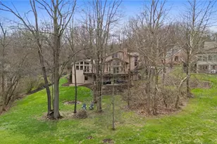 1105 Riverwoods Dr, Akron, OH 44313 - Photo 42