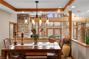 1105 Riverwoods Dr, Akron, OH 44313 - Photo 14