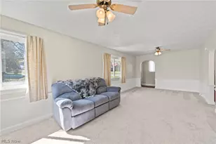 104 W Carolina Ave, Sebring, OH 44672 - Photo 12