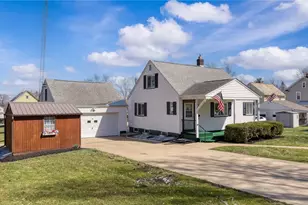 104 W Carolina Ave, Sebring, OH 44672 - Photo 4