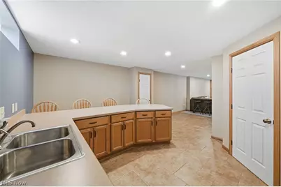 6625 Olde Stone Circle NE, Canton, OH 44721 - Photo 40