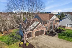 6625 Olde Stone Cir NE, Canton, OH 44721 - Photo 2