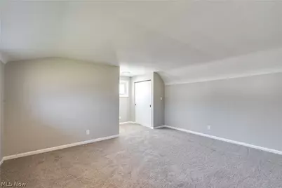 3423 W Bailey Road, Cuyahoga Falls, OH 44221 - Photo 28