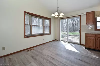 2121 Oakwood Court, Avon, OH 44011 - Photo 14