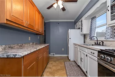 4 Lyndale Drive, Painesville Twp, OH 44077 - Photo 6