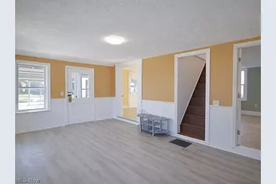 493 Elm Street, Painesville, OH 44077 - Photo 6