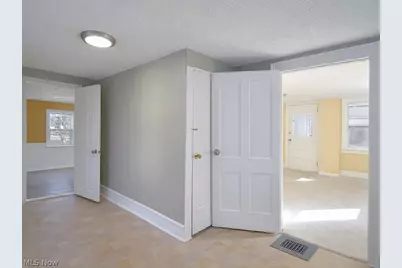 493 Elm Street, Painesville, OH 44077 - Photo 14