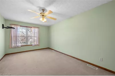 4863 Deer Run Drive, Lorain, OH 44053 - Photo 20