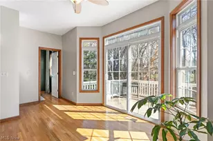 4863 Deer Run Dr, Lorain, OH 44053 - Photo 8