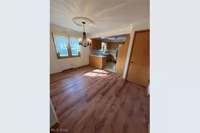 8615 Chesterton Drive, Poland, OH 44514 - Photo 4