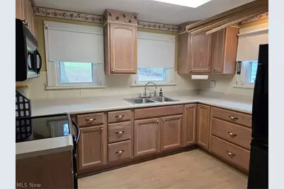 1416 Country Club Drive, Salem, OH 44460 - Photo 2