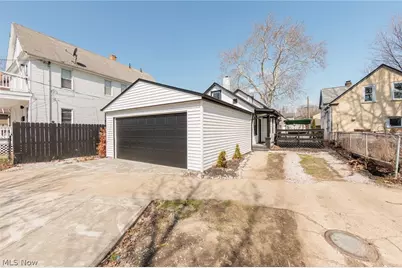 5811 Madison Avenue, Loveland, OH 44102 - Photo 4