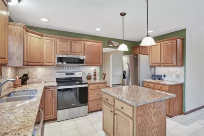 3090 Uxbridge Drive, Brunswick, OH 44212 - Photo 6