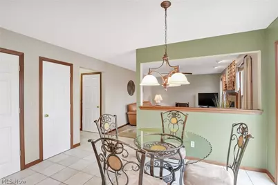 3090 Uxbridge Drive, Brunswick, OH 44212 - Photo 8