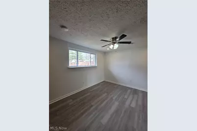 746 Delaware Avenue, Elyria, OH 44035 - Photo 6