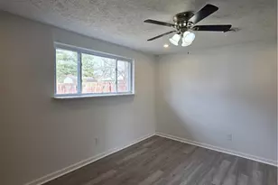 746 Delaware Ave, Elyria, OH 44035 - Photo 6