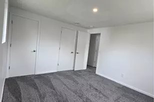 746 Delaware Ave, Elyria, OH 44035 - Photo 10