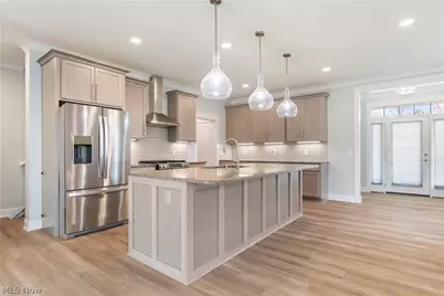 3542 Red Tail Circle NW, Canton, OH 44708 - Photo 2