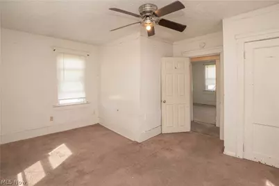 2202 5th Street NE, Canton, OH 44704 - Photo 12